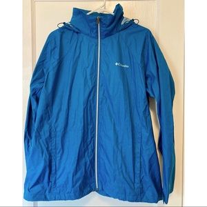 Blue Columbia rain coat in like new condition